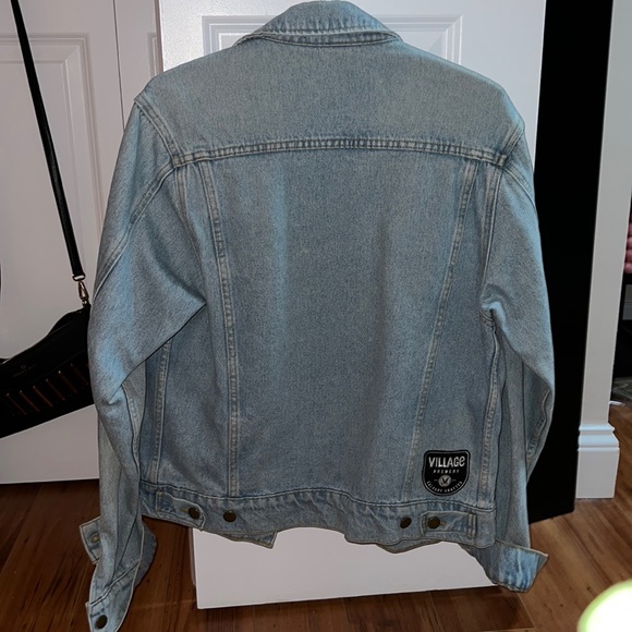 Comfy denim jacket - Picture 2 of 2